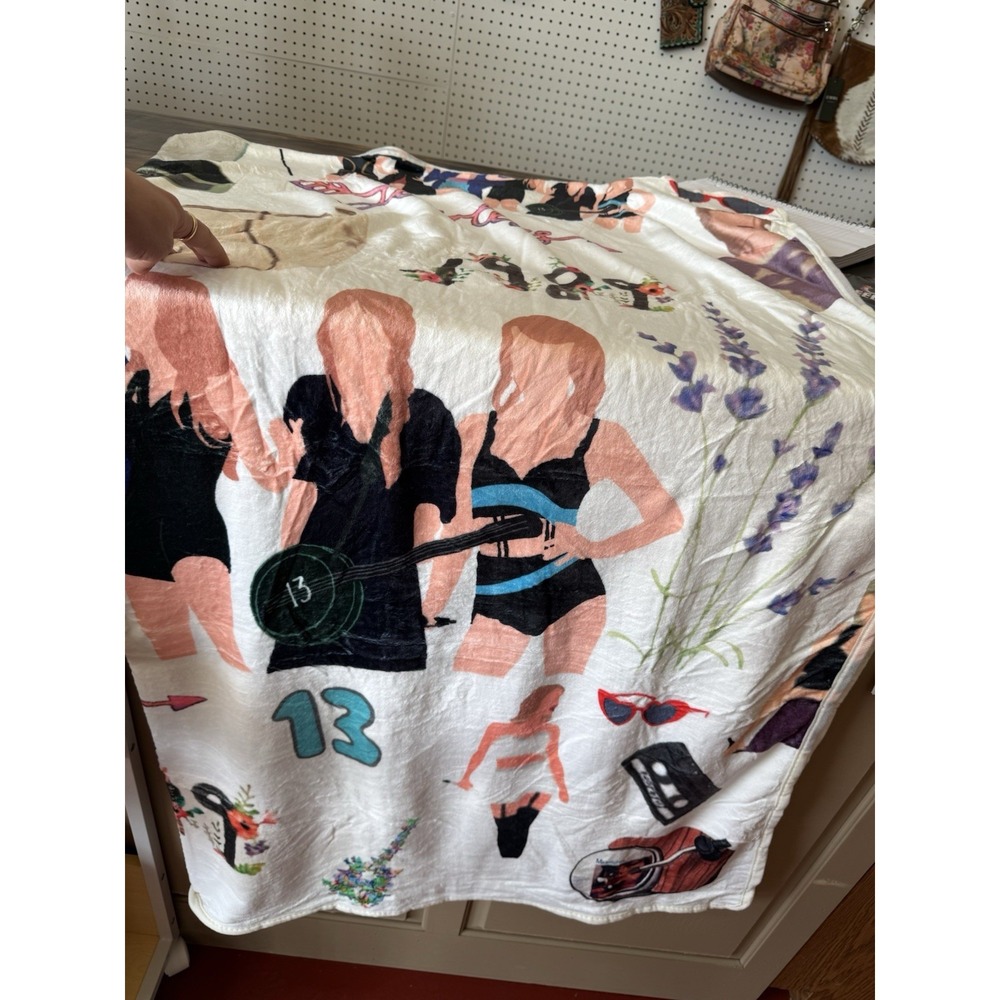 T-Swift Eras Tour Inspired Throw Blanket Fleece Plush Fearless Folklore Lover